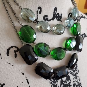 💎💚🖤💎Three tier gem necklace 💎💚🖤💎